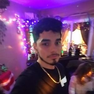 Meet your Posher, Raul antonio